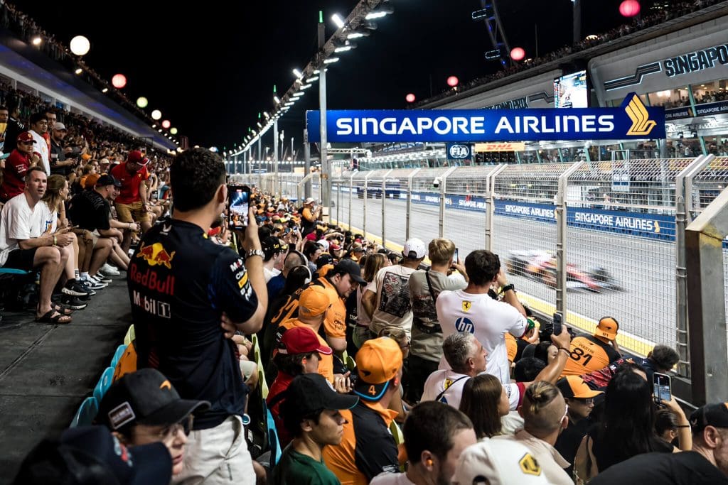 Pit Grandstand Package